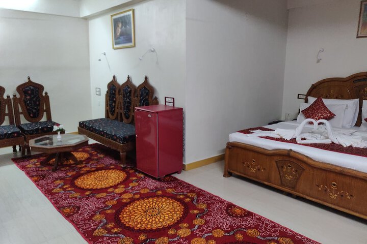 Room 42 of 103