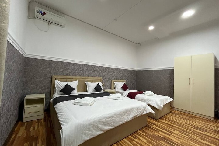 Room 19 of 44
