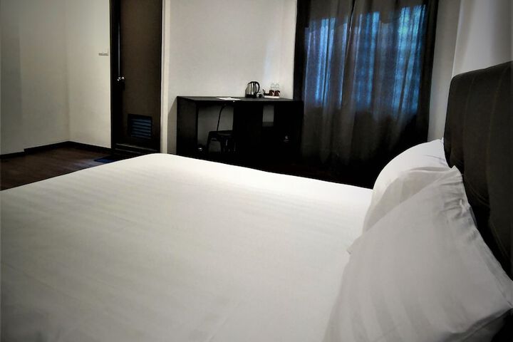 Room 7 of 46