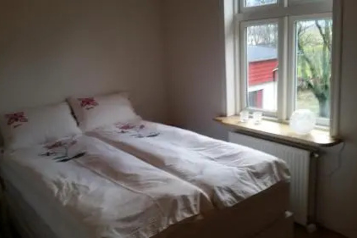 Room 5 of 5