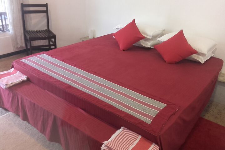 Room 4 of 29