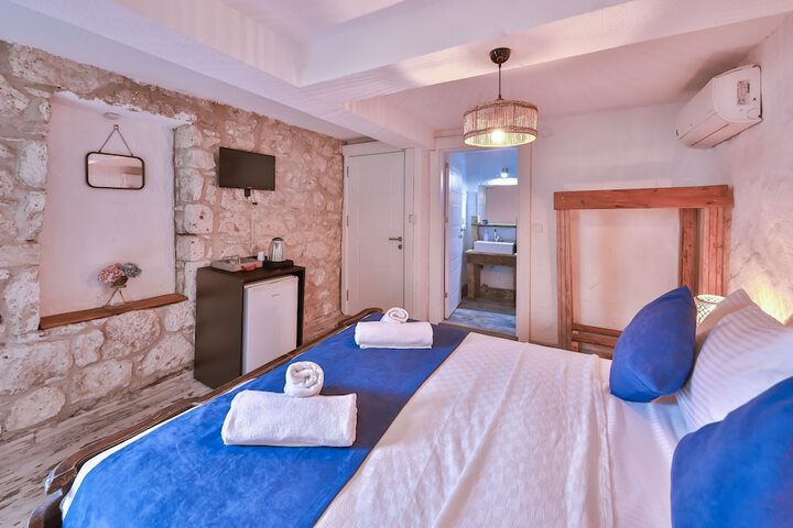 Room 20 of 40