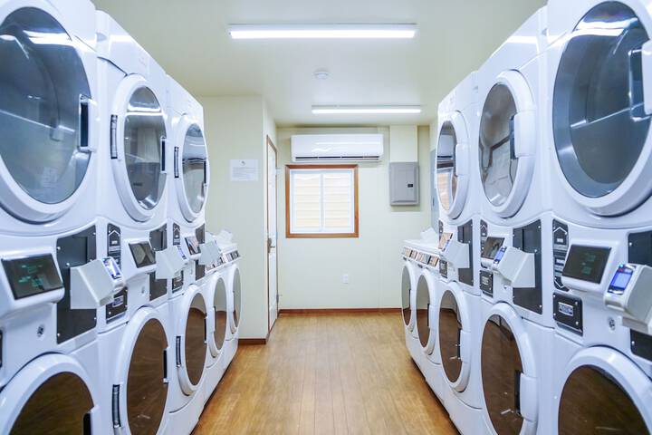 Laundry 11 of 17