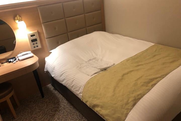 Room 28 of 71