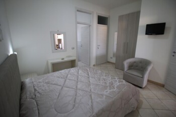 Room 21 of 23