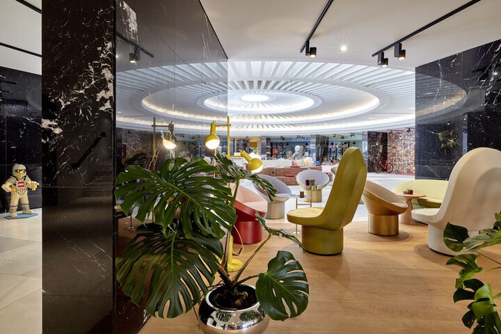 Lobby sitting area