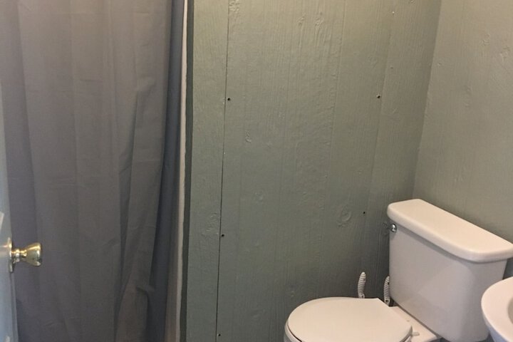 Room 28 of 39