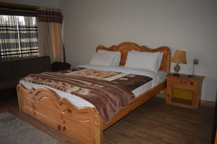 Room 3 of 15