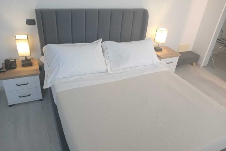 Room 20 of 44