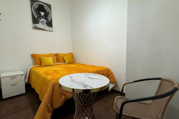 Room 4 of 96