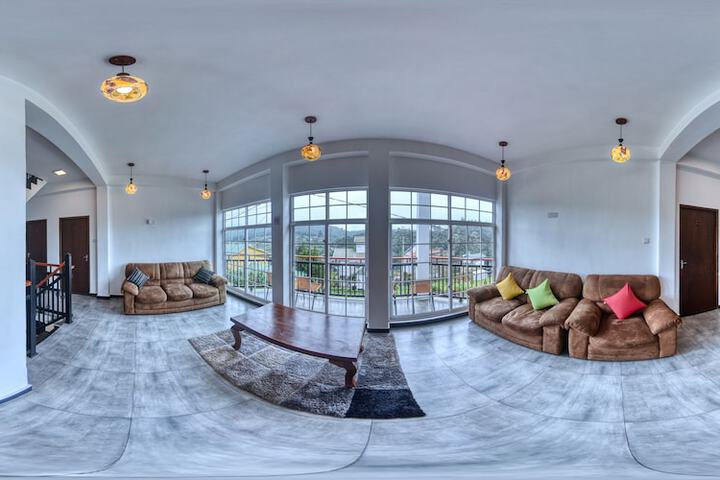 Hotel Interior 4 of 43