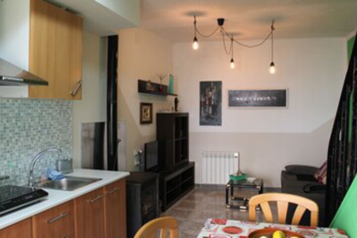 Room 8 of 24