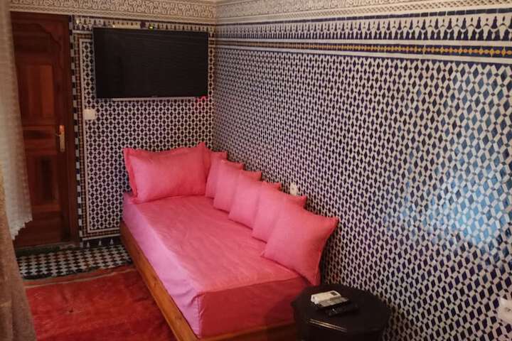 Room 3 of 63