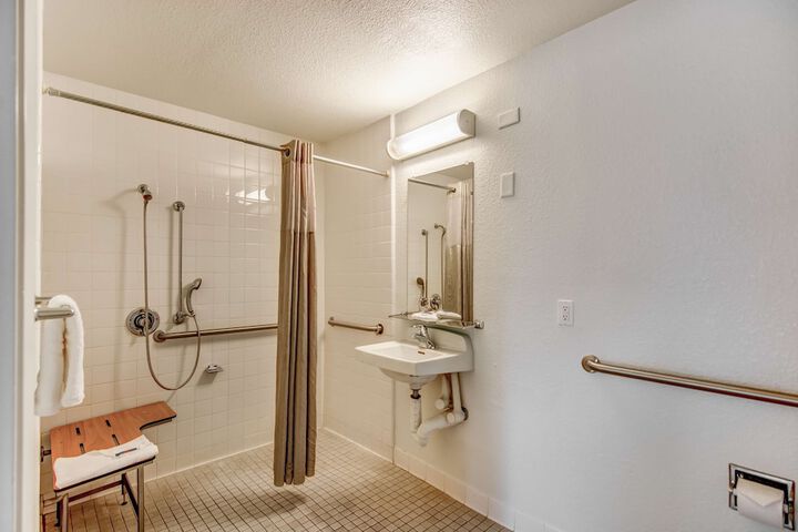 Double Room Disability Accessible Roll in Shower (7 of 12)