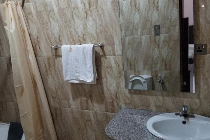 Room 43 of 61