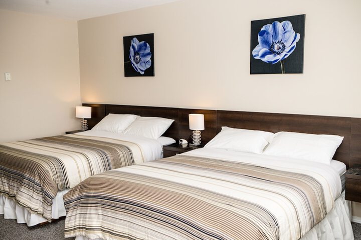 Room 12 of 44