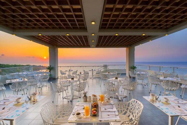Dining 105 of 117