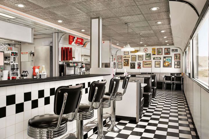 Breakfast/Coffee Service 12 of 18