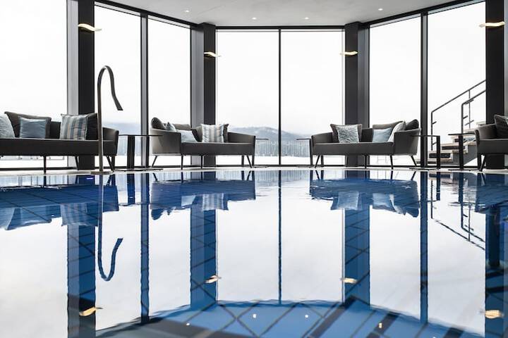 Pools & Facilities