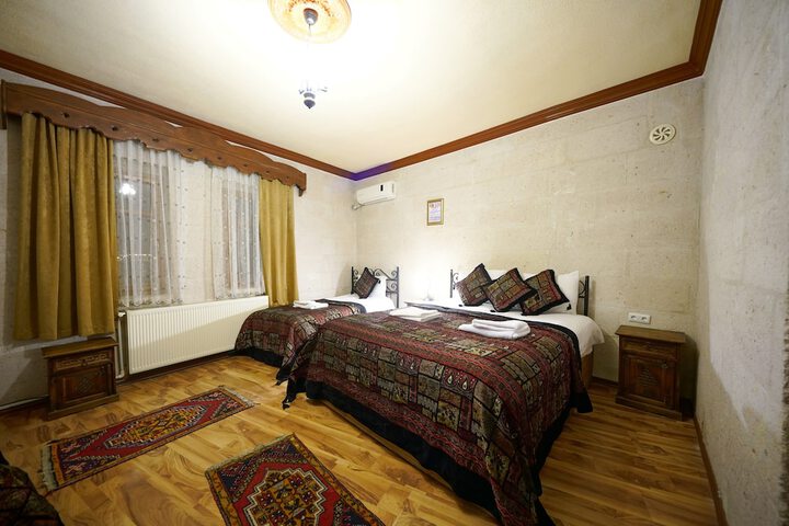 Room 33 of 129