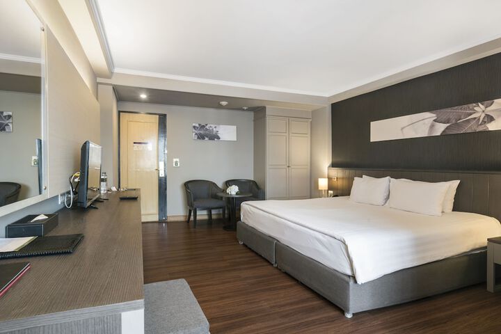 Room 13 of 88