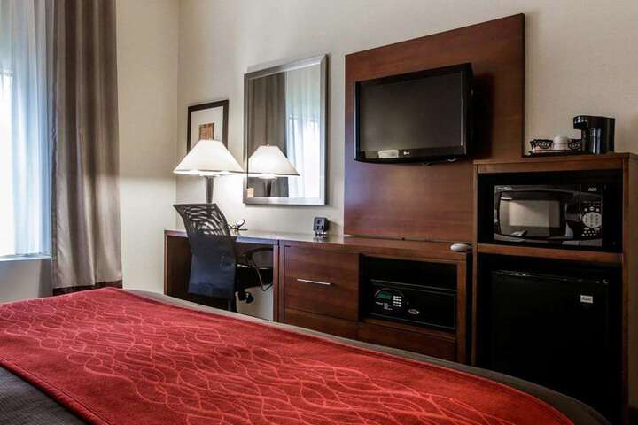 Room 16 of 50