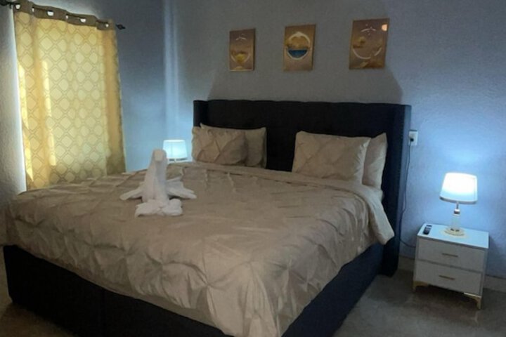 Room 37 of 107