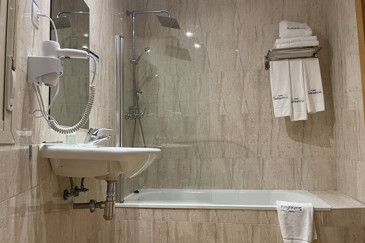 Bath Photo