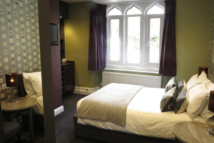 Room 20 of 117