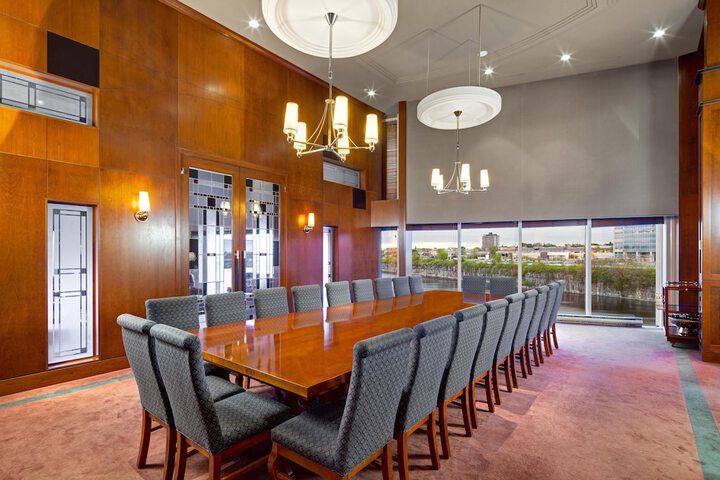 Meeting facility