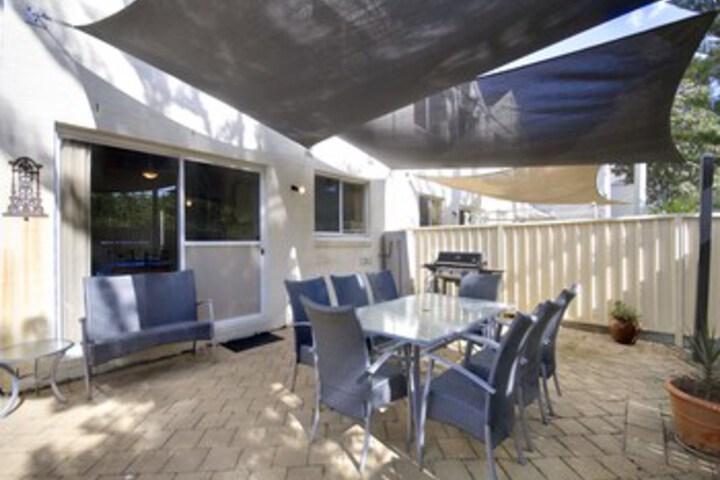 Terrace/Patio 15 of 16