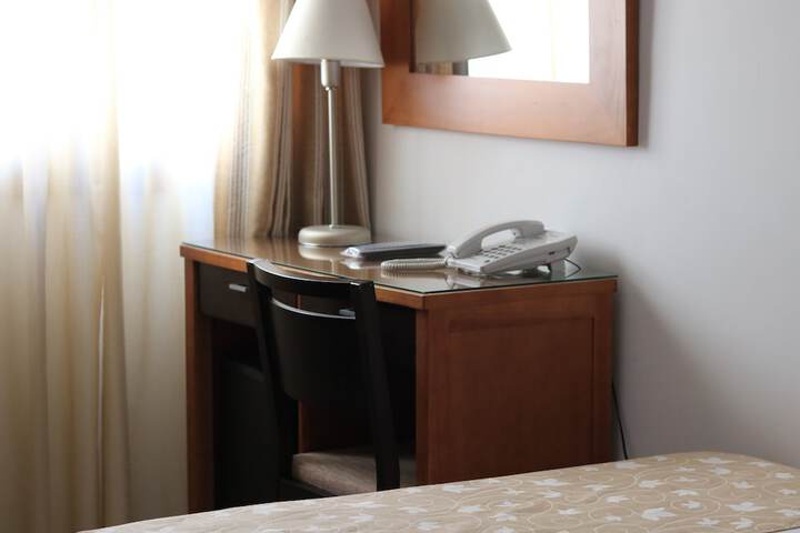 Room 10 of 35