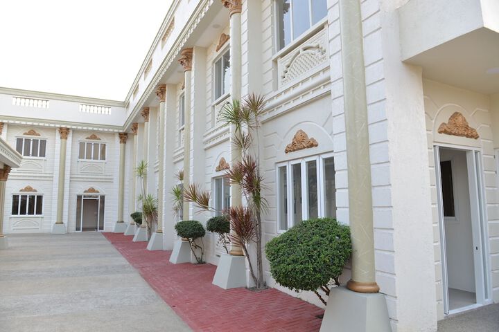 El Palacio Hotel