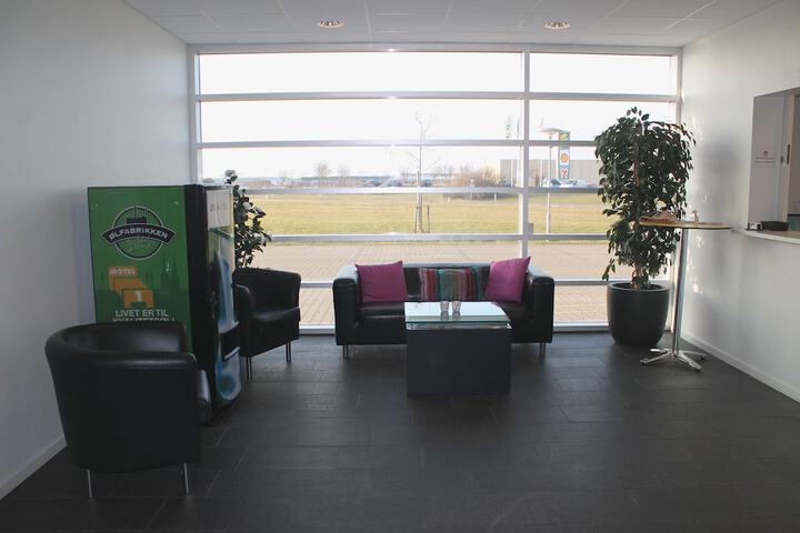 Hotel Lobby