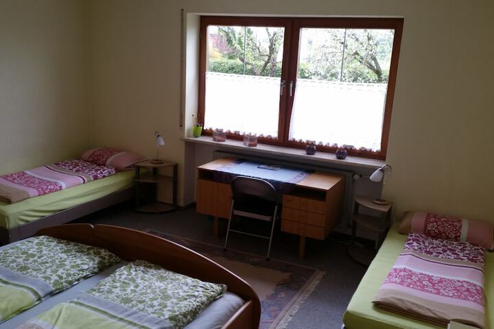 Room 3 of 61