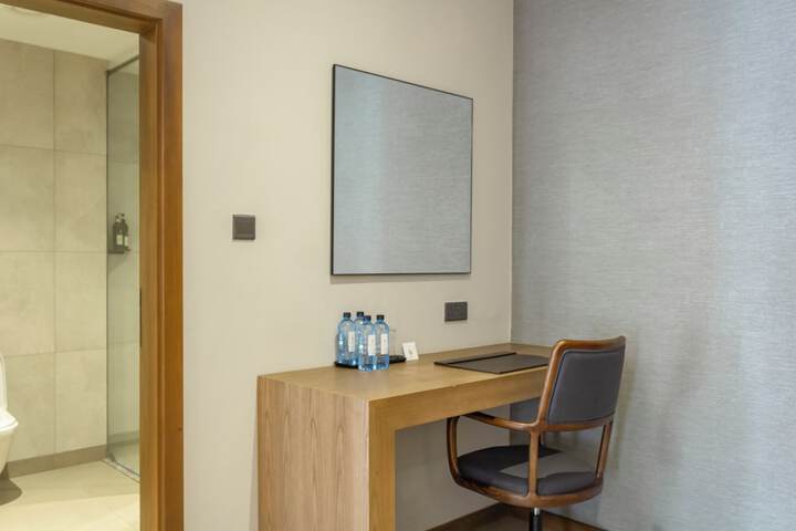 Room 34 of 78