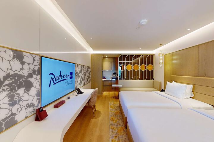 Room 42 of 231