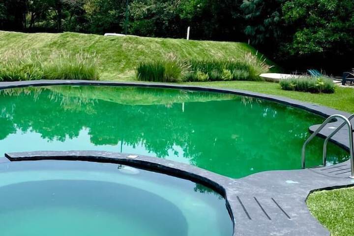 Pool 51 of 107