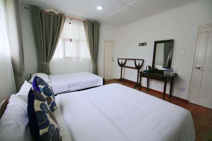 Room 2 of 15