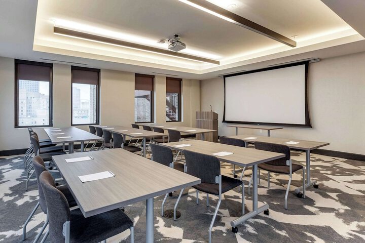 Meeting facility