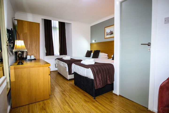 Room 21 of 65