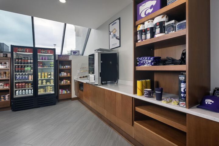 Snack bar
