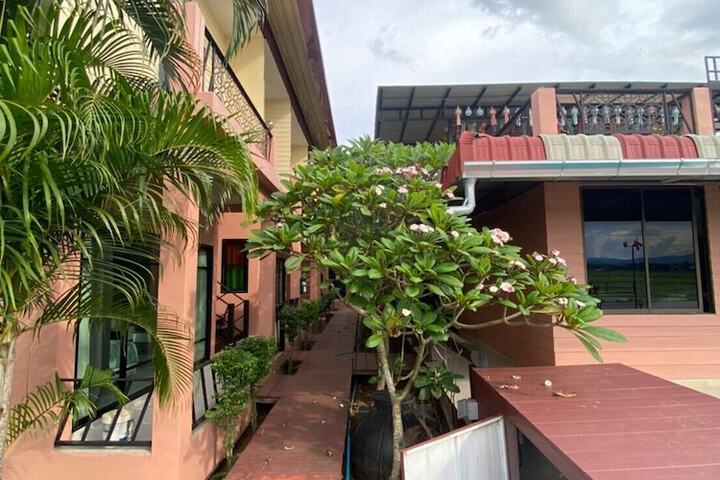 Hotel 90 of 94