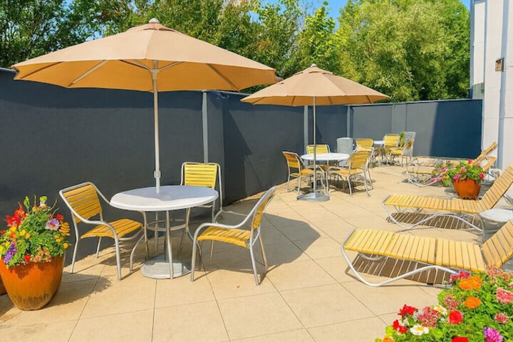 Terrace/Patio 13 of 29