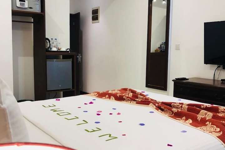 Room 62 of 170