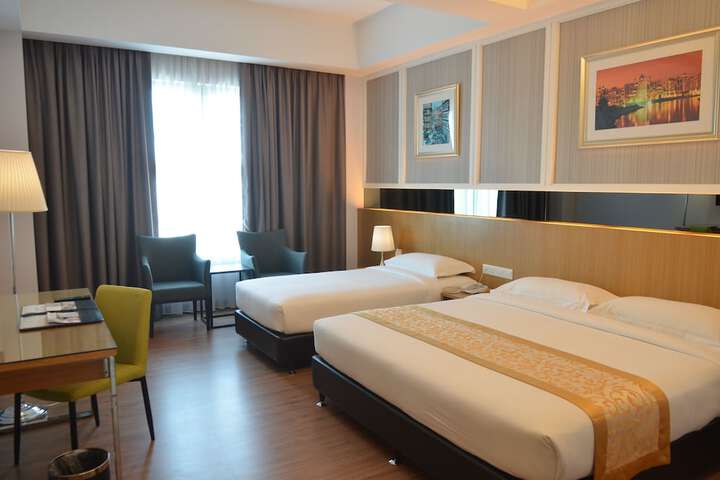 Room 19 of 47