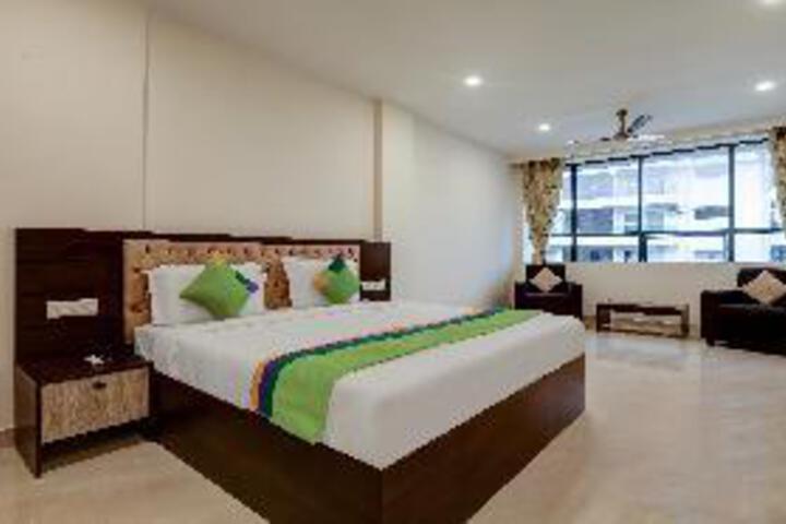 Room 21 of 23