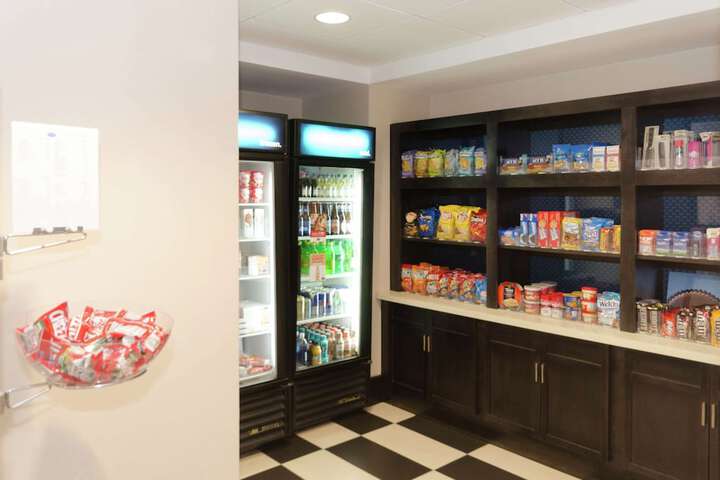 Snack bar