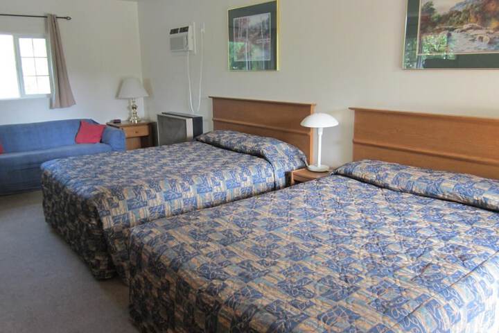 Room 16 of 69