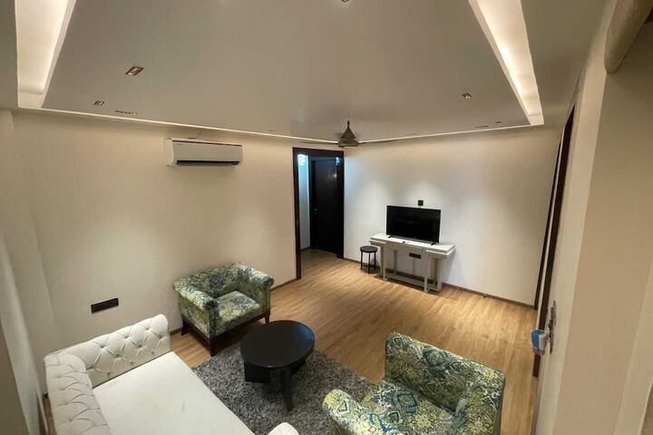 Room 63 of 143